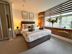61 Cocoa Suite
